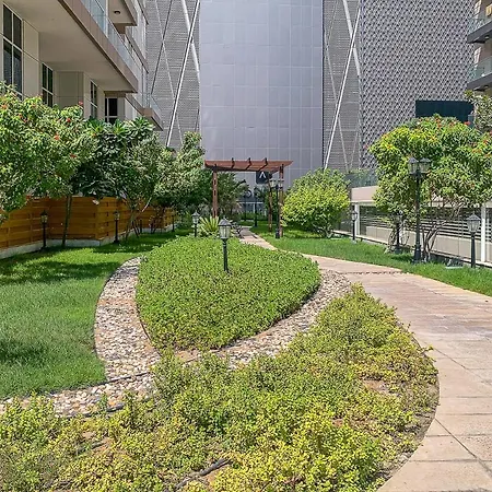 Frank Porter - Mon Reve Dubai Exterior foto